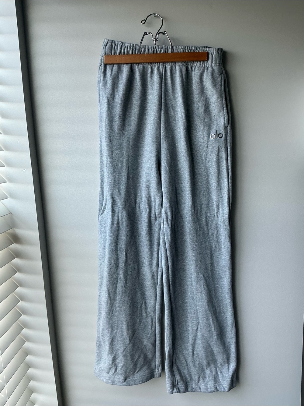 Alo Yoga Gray Sweatpants